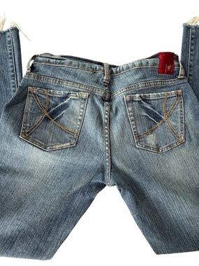 Vintage liT Jeans Low Rise Bootcut
- Sz 27 - Y2K Distressed Raw Hem